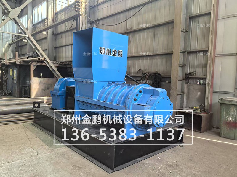 对不同的物料撕碎，应选用不同的撕碎机